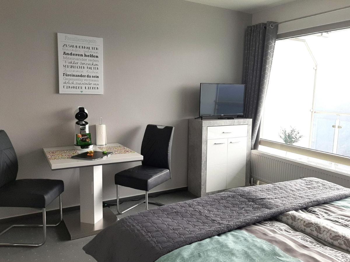 Kaiser - Ferienwohnungen Dreiburgenblick Patersberg Extérieur photo